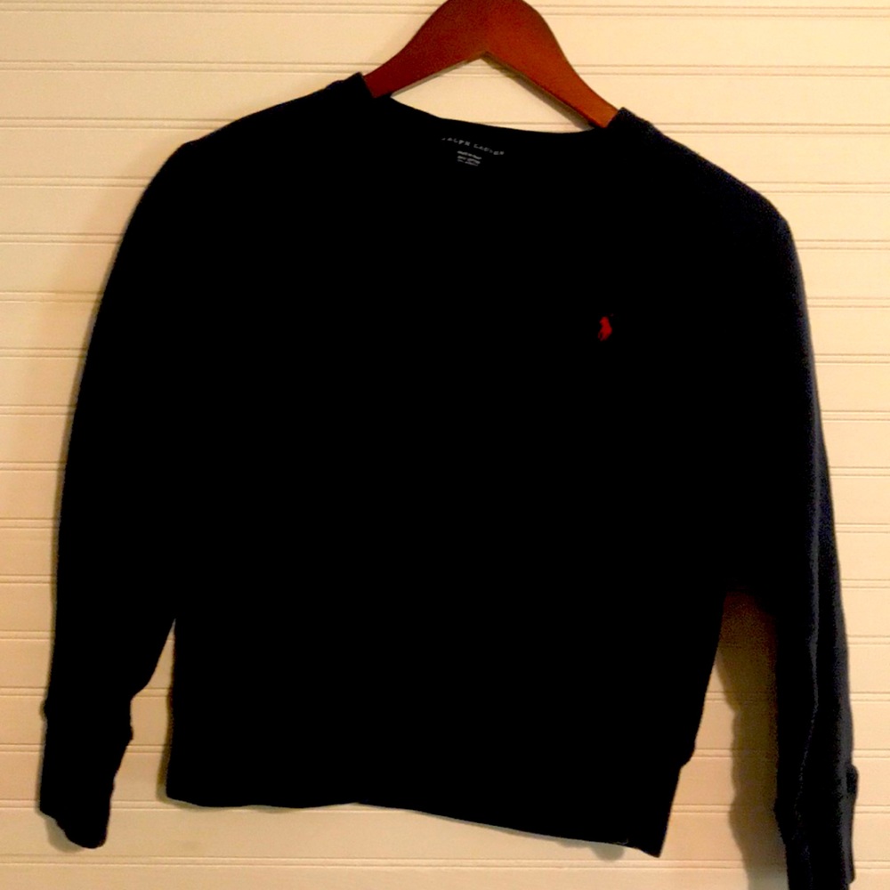 Sweatshirt without hood